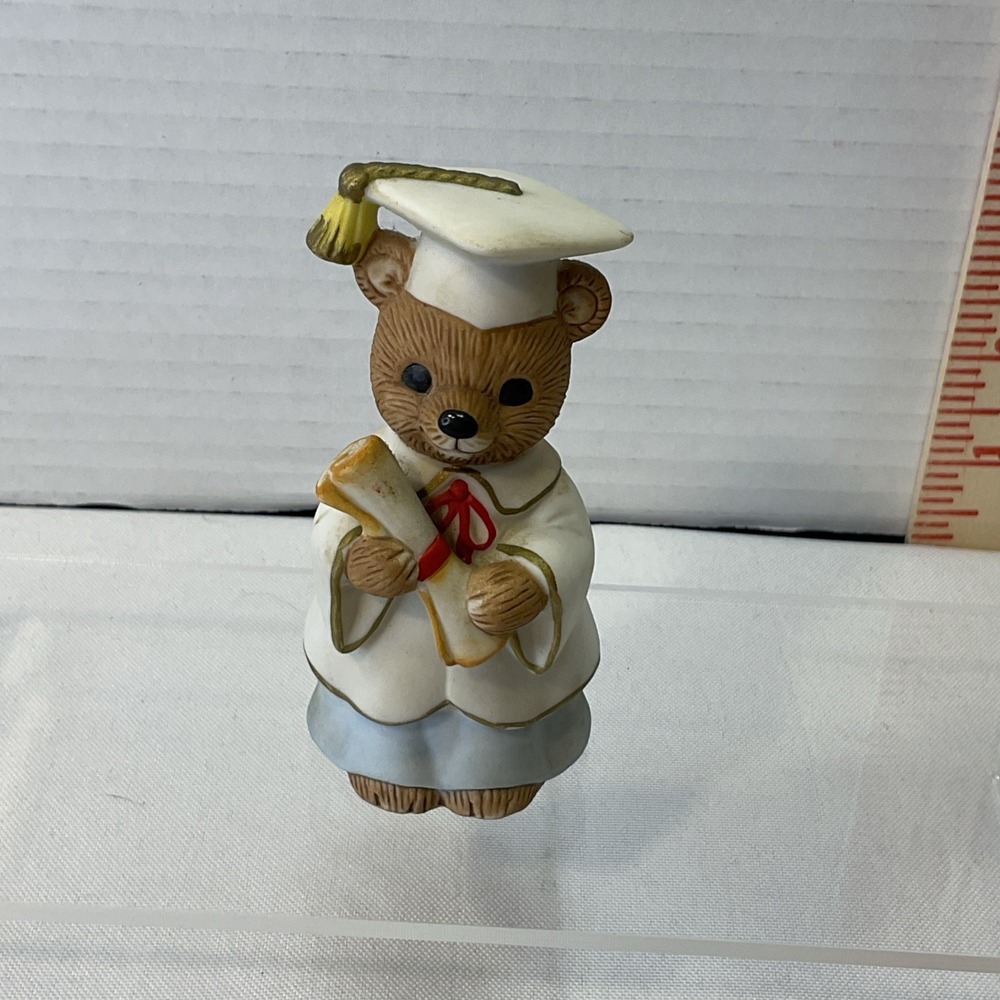 Vintage Homco Graduating Bear Figurine Graduation Scroll‎ #1404
